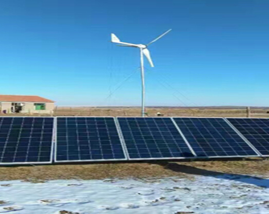 錫林郭勒盟3000W風光互補發(fā)電系統(tǒng).jpg